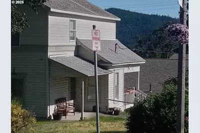 315 E Jewett Blvd, White Salmon, WA 98672 - Photo 2
