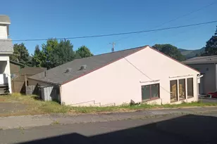 315 E Jewett Blvd, White Salmon, WA 98672 - Photo 2