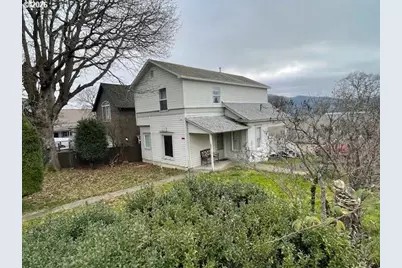 315 E Jewett Blvd, White Salmon, WA 98672 - Photo 1