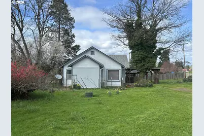 1764 Old Town Loop Rd, Oakland, OR 97462 - Photo 6