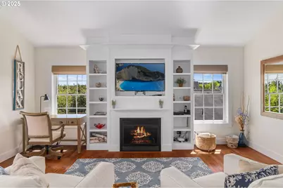 81 Compass St, Pacific Beach, WA 98571 - Photo 6