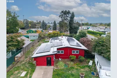404 36th Ave NE, Salem, OR 97301 - Photo 1