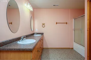 29380 SE Old Ranch Dr, Estacada, OR 97023 - Photo 24