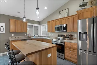 588 West Ln, Molalla, OR 97038 - Photo 18