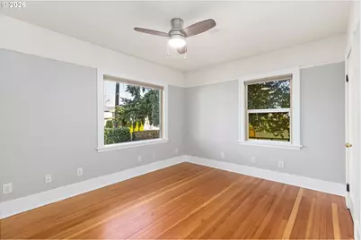 4624 N Hunt St, Portland, OR 97203 - Photo 16