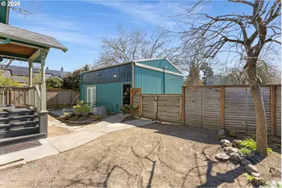 4624 N Hunt St, Portland, OR 97203 - Photo 34
