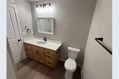 1001 NW Kindness Ct, Willamina, OR 97396 - Photo 10