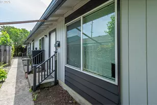 360 24th Ave, Longview, WA 98632 - Photo 4