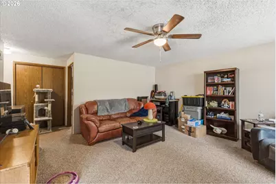 360 24th Ave, Longview, WA 98632 - Photo 6