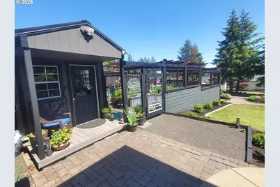 3080 NW Crocker Ln, Albany, OR 97321 - Photo 4