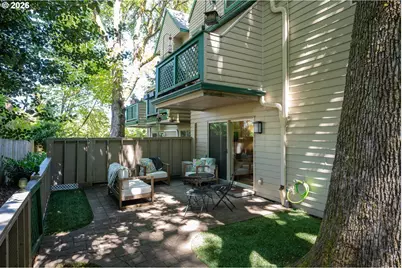 2825 NW Upshur St #D, Portland, OR 97210 - Photo 30