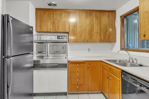 1749 Thompson Rd, Woodburn, OR 97071 - Photo 18