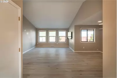 3705 NE 157th Ave, Vancouver, WA 98682 - Photo 4