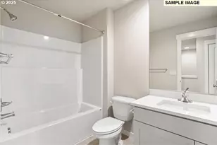 18507 NE 44th Ave, Vancouver, WA 98686 - Photo 28