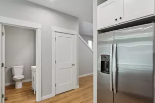 2421 NE 54th St, Vancouver, WA 98663 - Photo 8