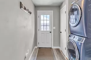 4201 Wadsworth Ln, Salem, OR 97317 - Photo 12