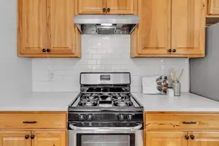 4201 Wadsworth Ln, Salem, OR 97317 - Photo 10