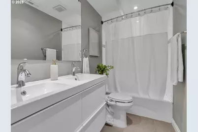 4201 Wadsworth Ln, Salem, OR 97317 - Photo 16