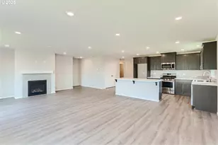 1029 Clemson St, Woodburn, OR 97071 - Photo 6