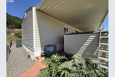 15765 Highway 101 #9, Brookings, OR 97415 - Photo 32