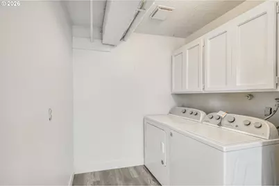 11525 SE Flavel St, Portland, OR 97266 - Photo 26