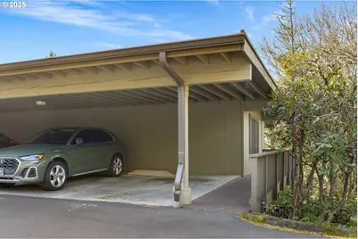 7734 SW Barnes Rd #A, Portland, OR 97225 - Photo 2