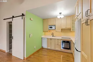 7734 SW Barnes Rd, Portland, OR 97225 - Photo 14