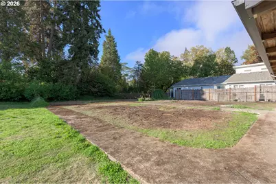 32 Marion Ln, Eugene, OR 97404 - Photo 24