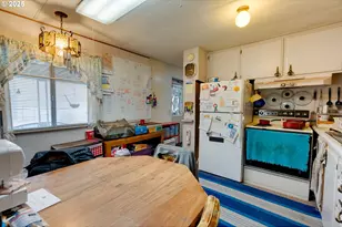 2420 NE Hembree St, McMinnville, OR 97128 - Photo 12