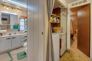 2420 NE Hembree St, McMinnville, OR 97128 - Photo 16