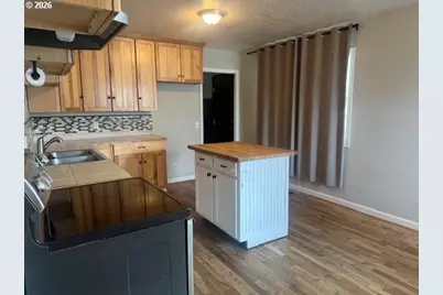 2330 9th St, Baker City, OR 97814 - Photo 12