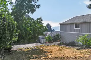 438 NW Roselawn St, Stevenson, WA 98648 - Photo 38