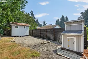 438 NW Roselawn St, Stevenson, WA 98648 - Photo 40