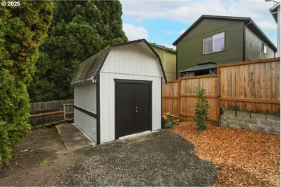 19080 SW Brooklawn Pl, Beaverton, OR 97003 - Photo 44