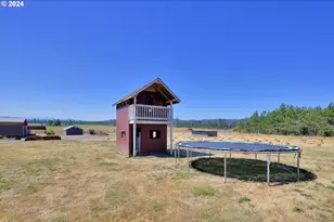 33320 Bryant Rd, Creswell, OR 97426 - Photo 24