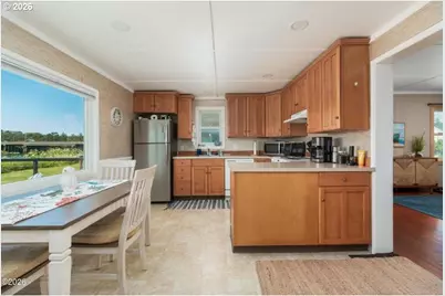 35120 Rueppel Ave, Pacific City, OR 97135 - Photo 8