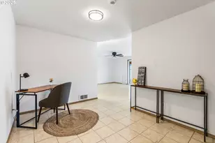 3196 Midway Rd, Hood River, OR 97031 - Photo 20