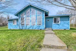 102 S Washington St, Weston, OR 97886 - Photo 2