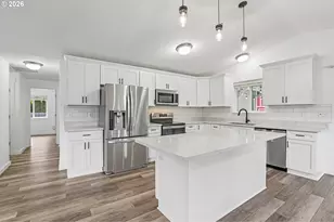 34054 E Columbia Ave, Scappoose, OR 97056 - Photo 10