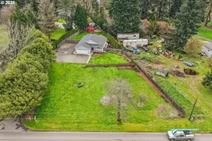 34054 E Columbia Ave, Scappoose, OR 97056 - Photo 34