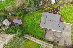 34054 E Columbia Ave, Scappoose, OR 97056 - Photo 36