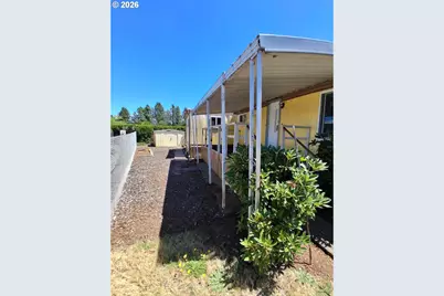 15130 S Maple Ln #44, Oregon City, OR 97045 - Photo 2