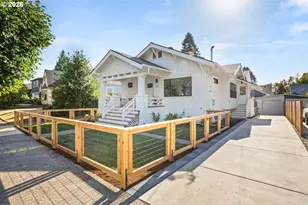 2415 NE 38th Ave, Portland, OR 97212 - Photo 2