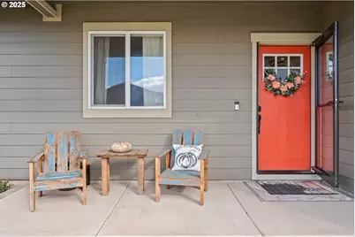 479 SE Leisek Way, Madras, OR 97741 - Photo 2