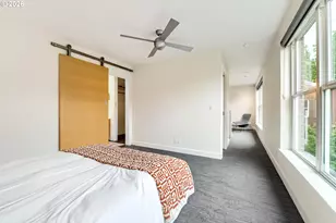 1009 NW Hoyt St, Portland, OR 97209 - Photo 24