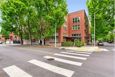 1009 NW Hoyt St #204, Portland, OR 97209 - Photo 34