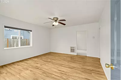 220 NW Lincoln St, Sheridan, OR 97378 - Photo 6