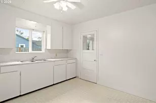 220 NW Lincoln St, Sheridan, OR 97378 - Photo 12