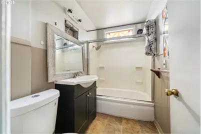 6636 S Virginia Ave, Portland, OR 97239 - Photo 36