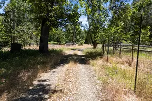 5201 Lakeshore Dr, Selma, OR 97538 - Photo 34